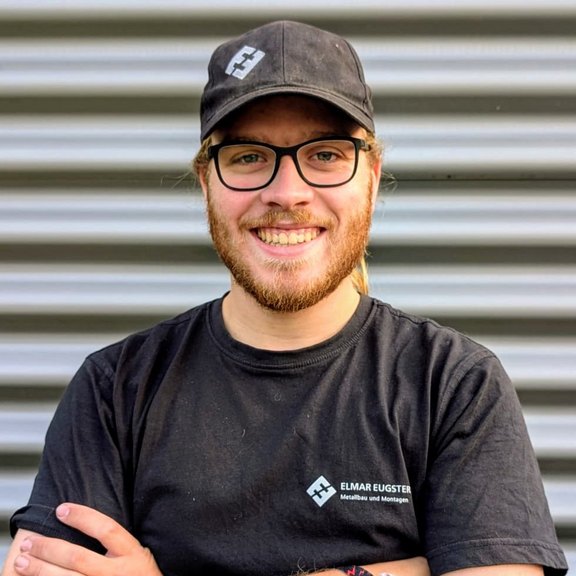 Portrait_Lars_Hanselmann.jpeg 